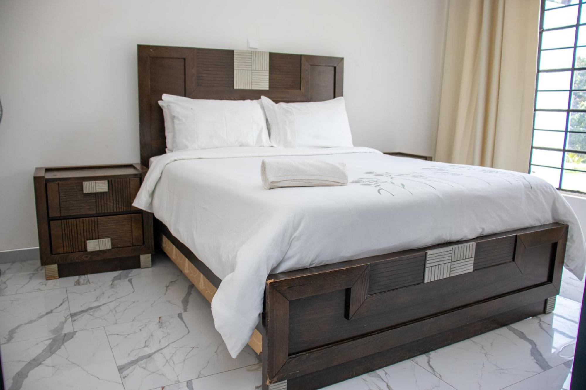 Lowin Suites-One-Bed Apartments Лусака Екстер'єр фото