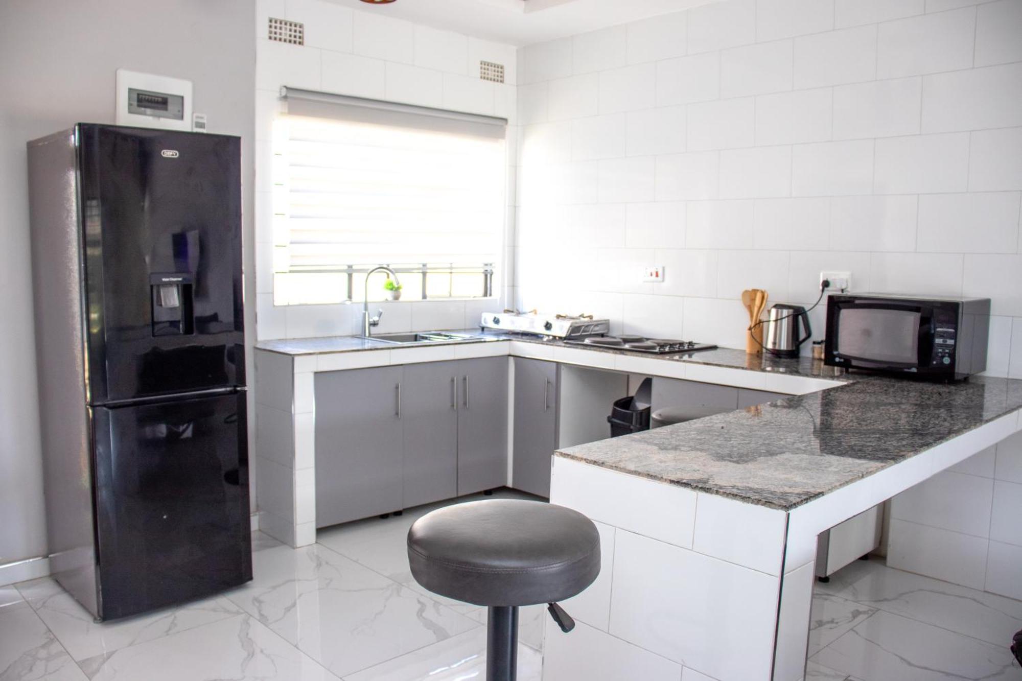 Lowin Suites-One-Bed Apartments Лусака Екстер'єр фото